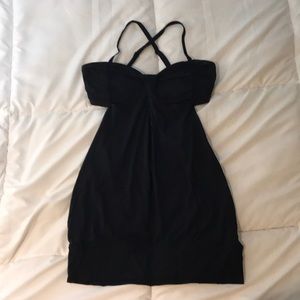 Lululemon black workout tank and bra